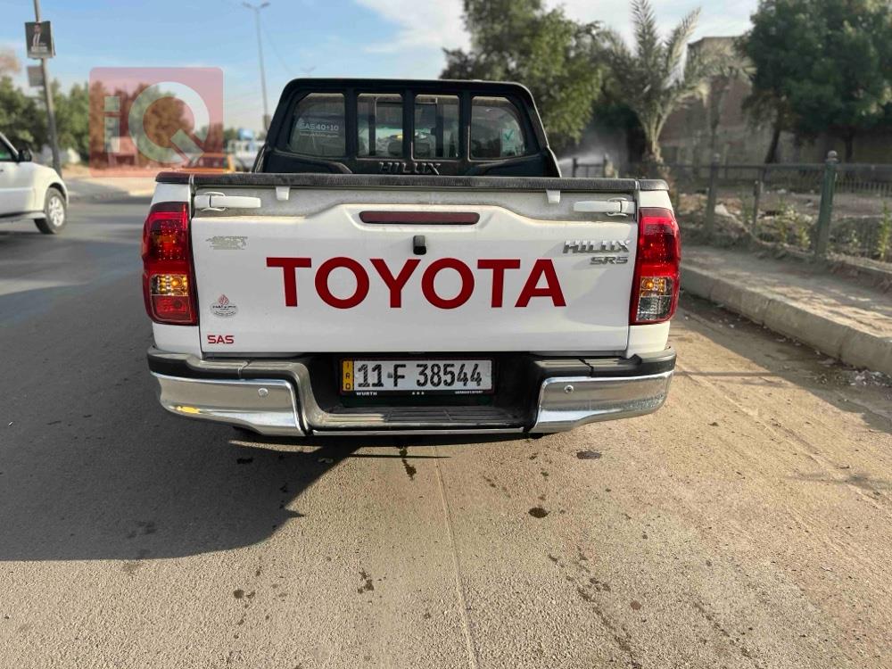 تويوتا هايلوكس